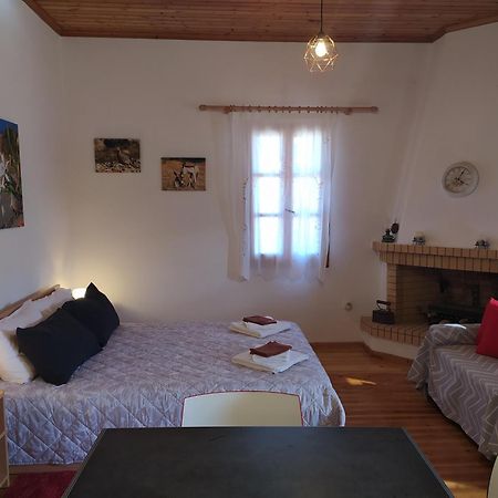 Cozy House With Amazing Sea View Leilighet Kaminia  Eksteriør bilde